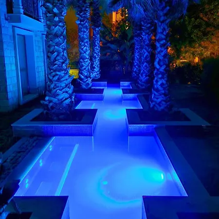 Attractive In Sunny Cascadas Family Apartament