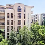 Apartman Attractive In Sunny Cascadas Family *