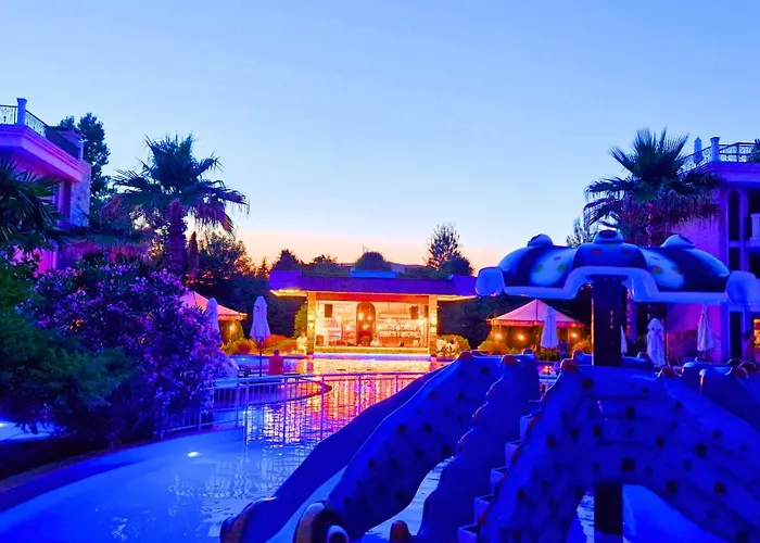 Apartman Attractive In Sunny Cascadas Family